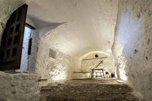 cueva de medrano